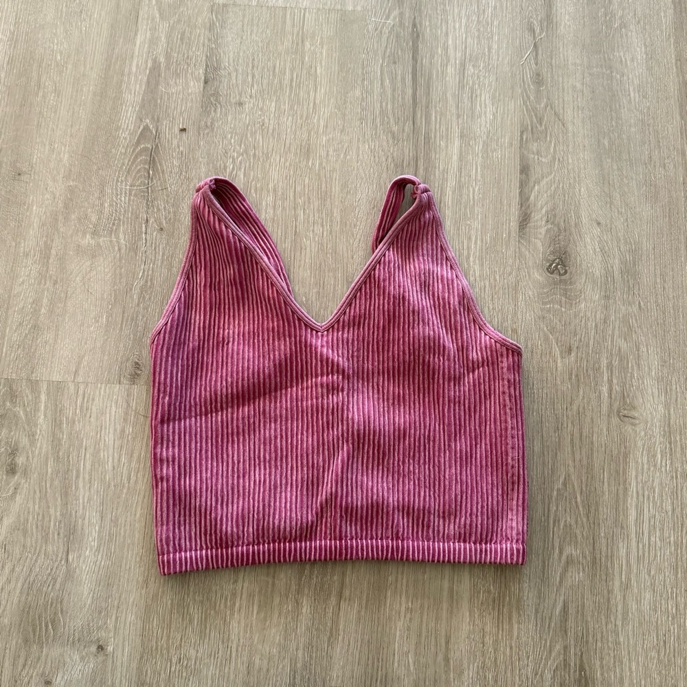 Fabletics Pink Ribbed Crop Top